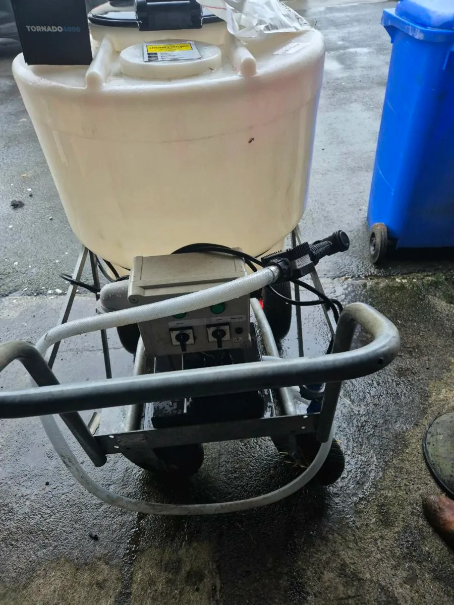 jfc milk cart for sale - Image 2