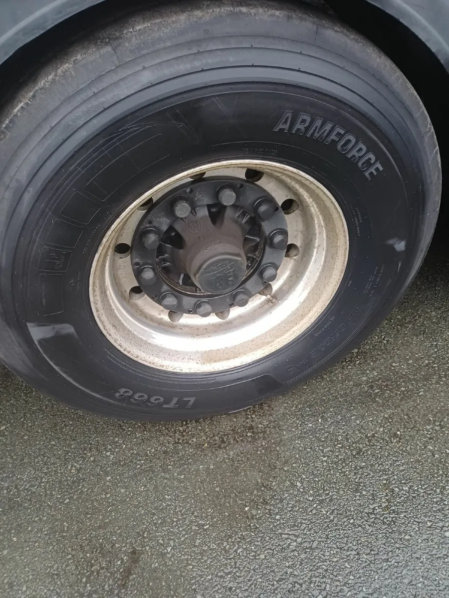 MONTRACON C/W Trailer - Image 4