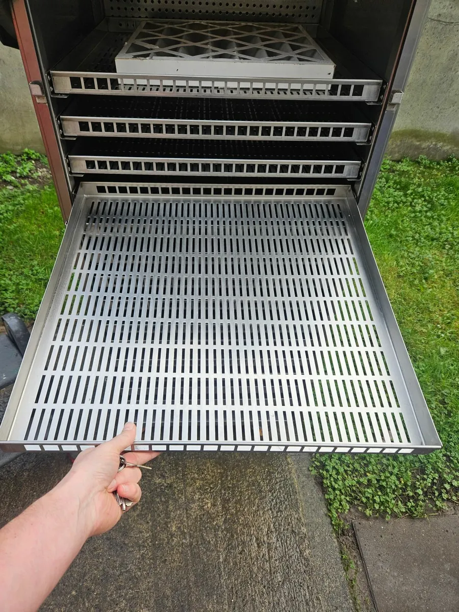 Fan Assisted Batter Cooling Unit and Trays - Image 2