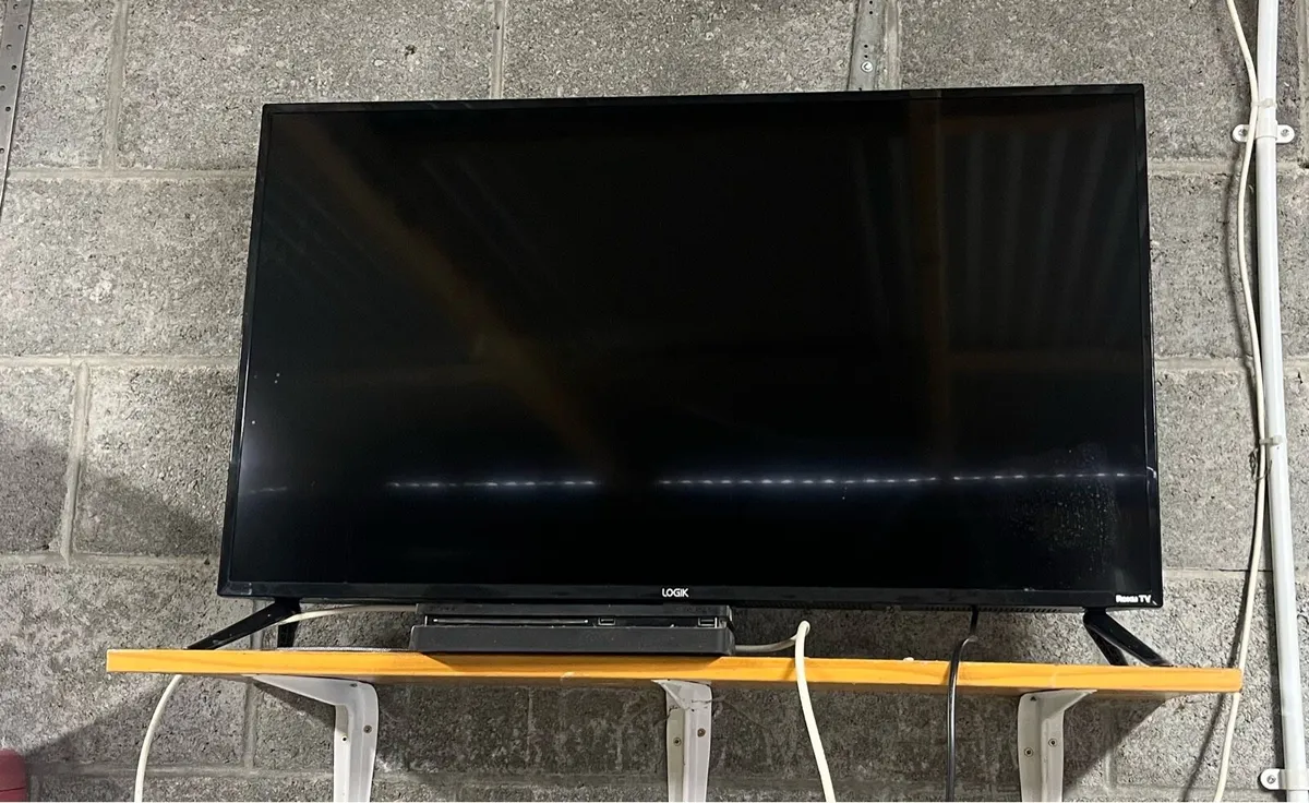 LOGIC ROKU TV - Image 1