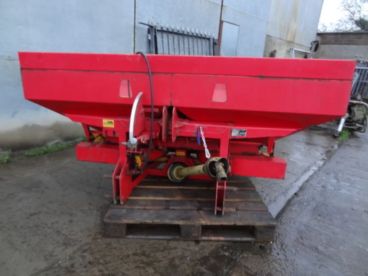 KRM Bogballe Fertiliser Spreader - Image 2