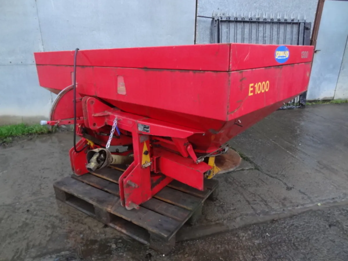 KRM Bogballe Fertiliser Spreader - Image 1