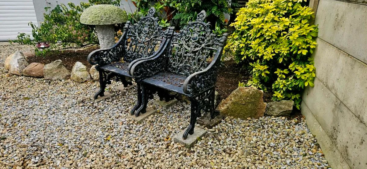 CAST BENCH - Image 2