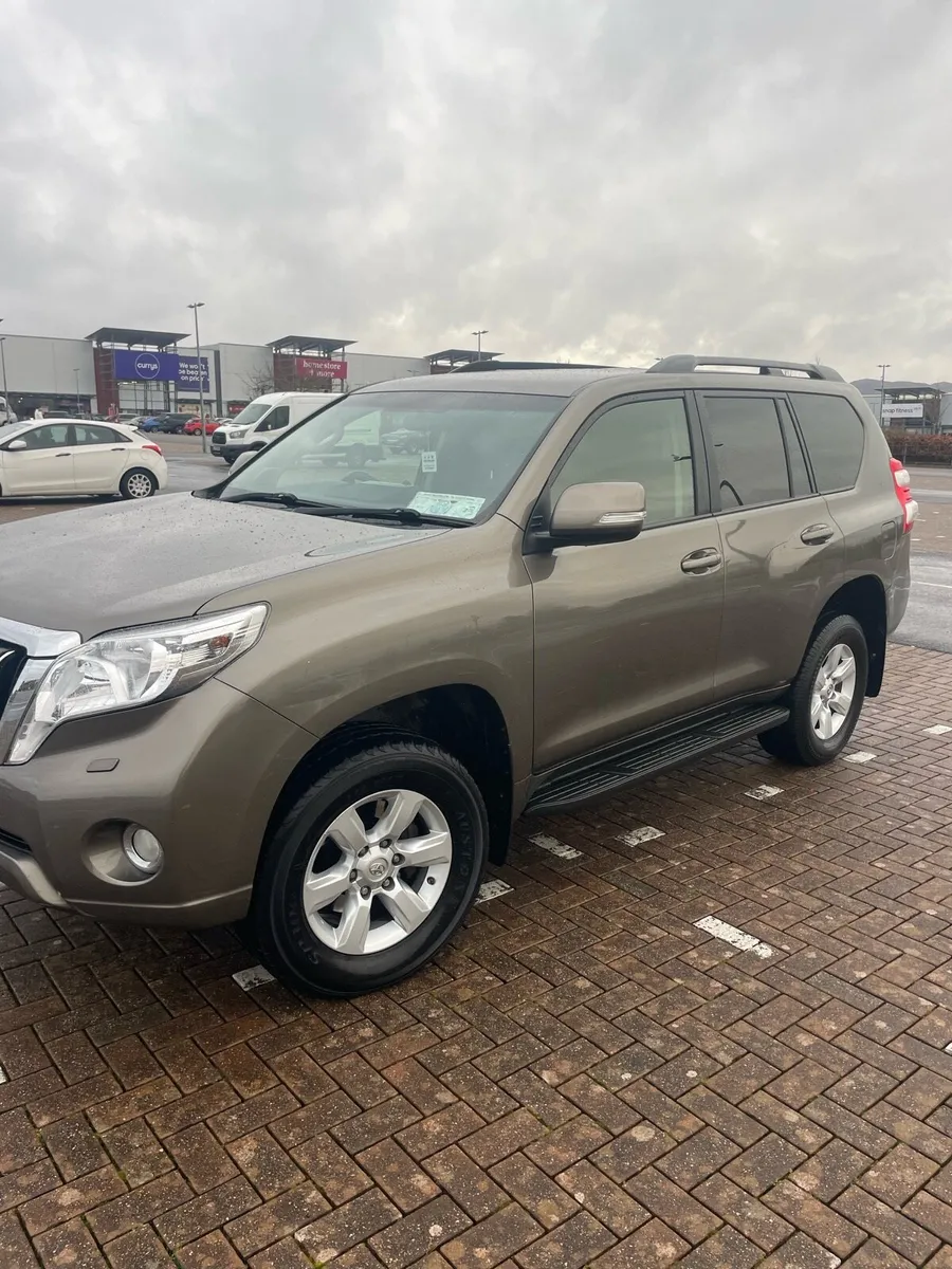 Toyota Land Cruiser No Vat 104km - Image 4