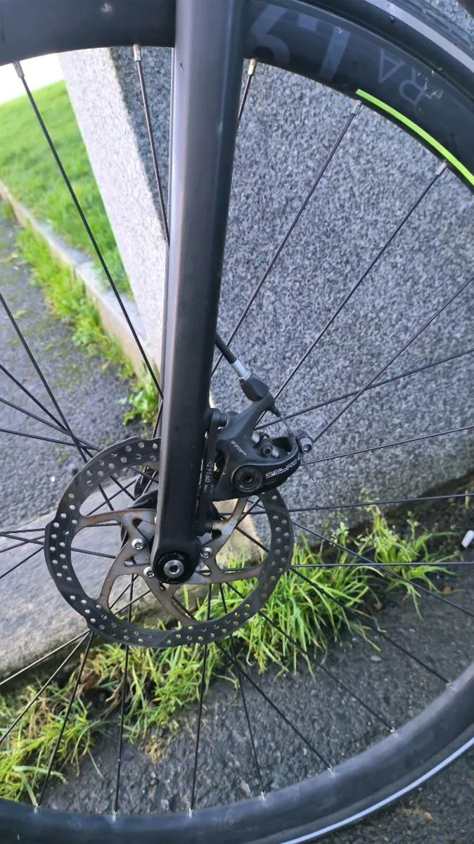 Carbon Road Bike Size M - Image 2