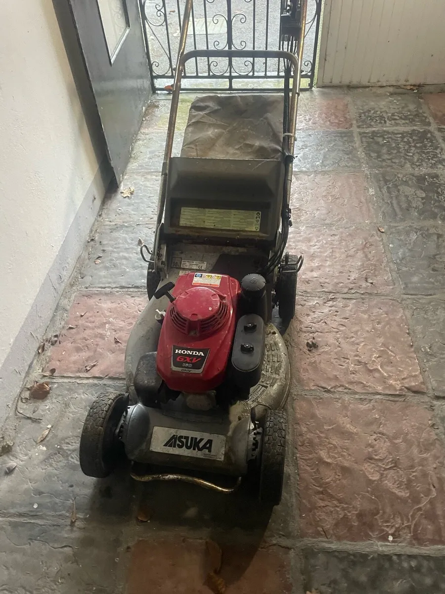 Honda lawnmower for sale - Image 3