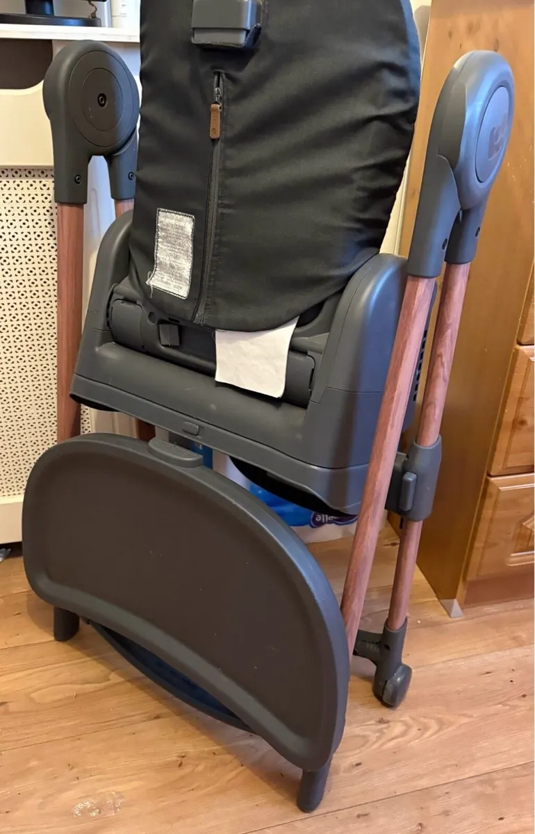Maxi cosi Highchair - Image 4