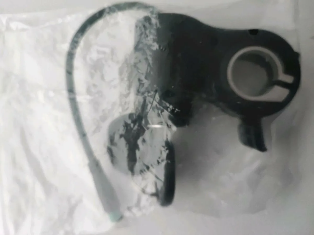 Kukirin G2 Pro charger - Image 3