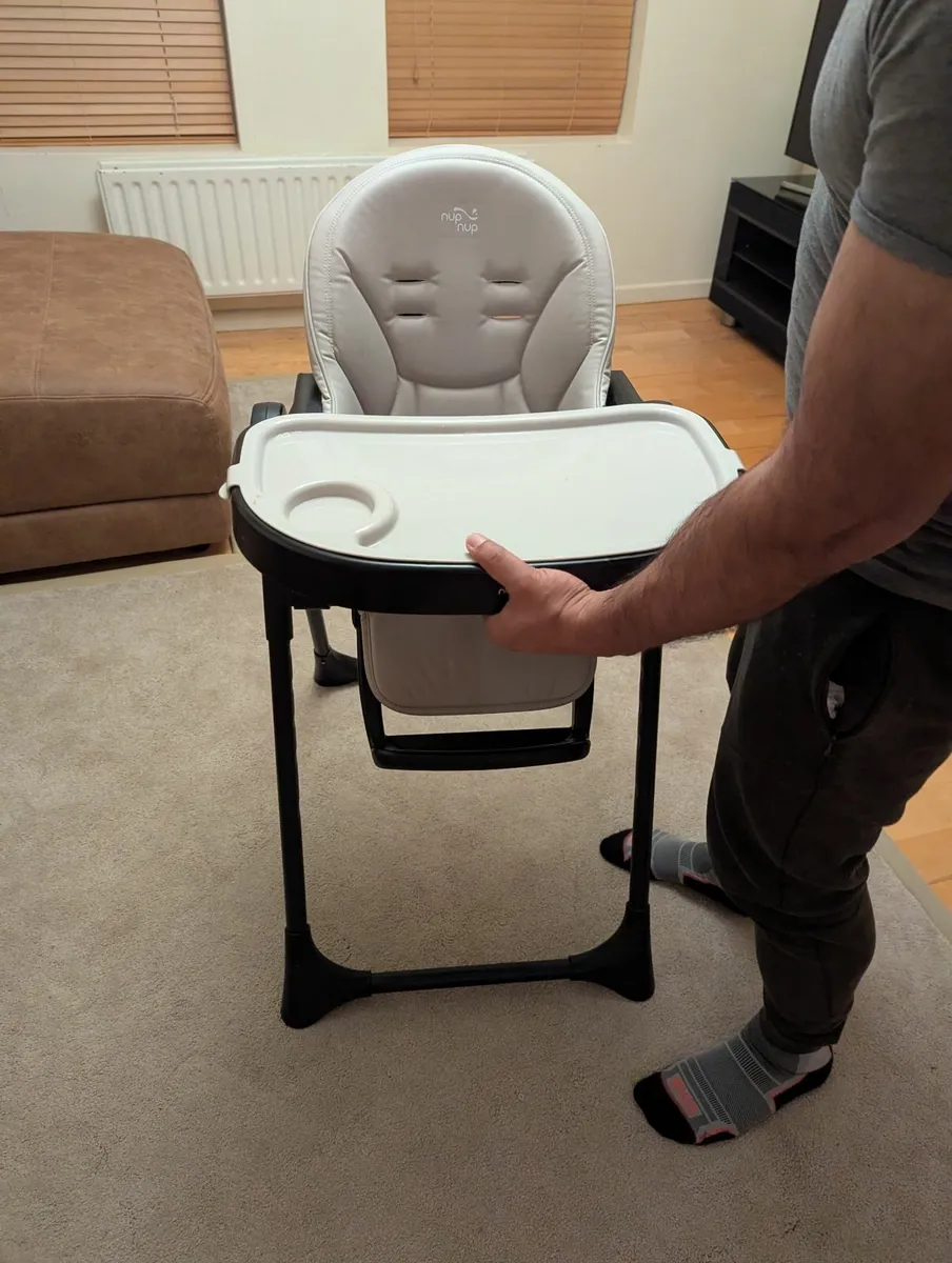 High chair - Image 4