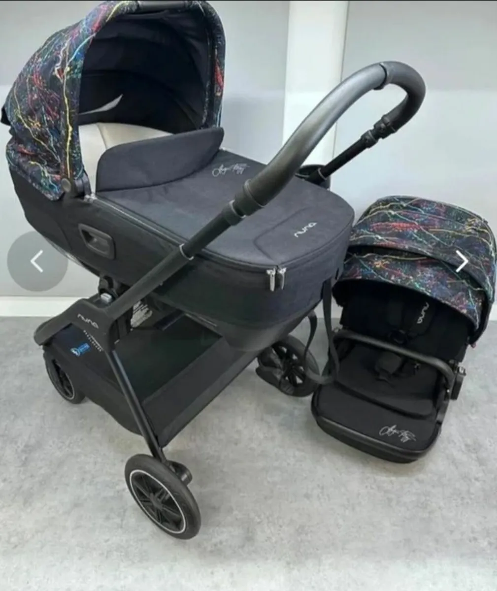 Nuna Triv Next stroller with Cari Carrycot - Image 2
