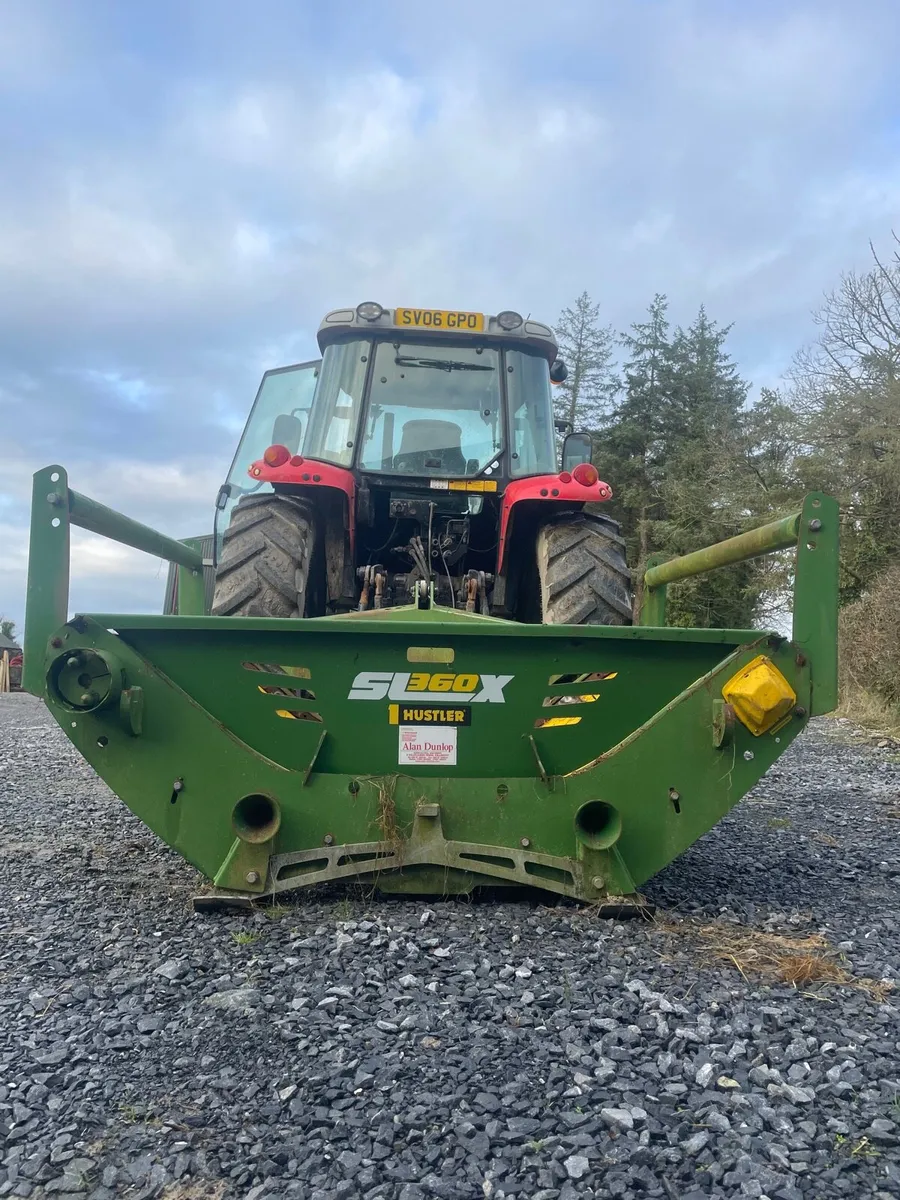 Bale unwinder - Image 1