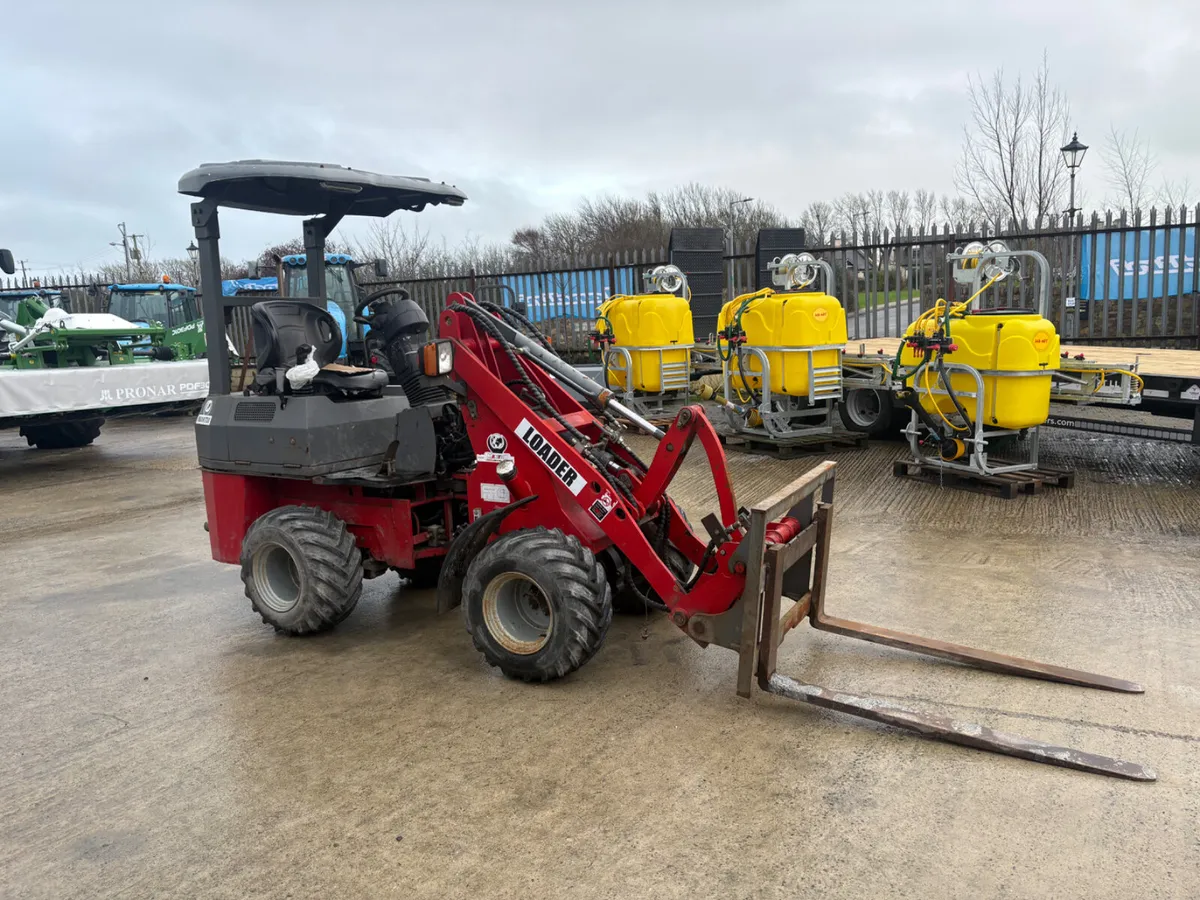 2017 Manitech loader - Image 1