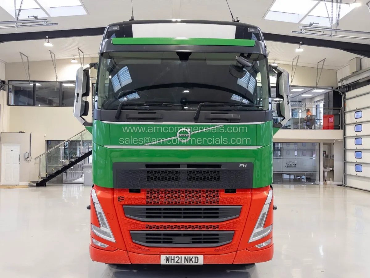 2021 (21) VOLVO FH 500 6X2 MIDLIFT GLOBETROTTER - Image 2