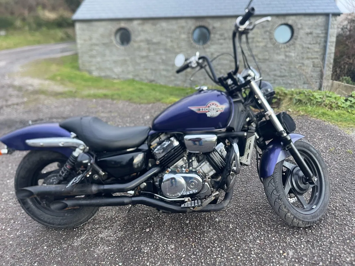 Honda magna vf750c 1993 custom swap/sale - Image 1