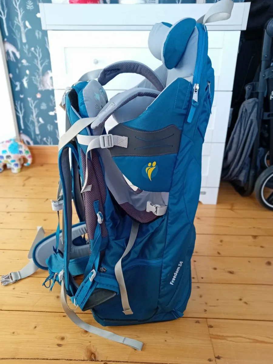 Baby / Child carrier - Image 3