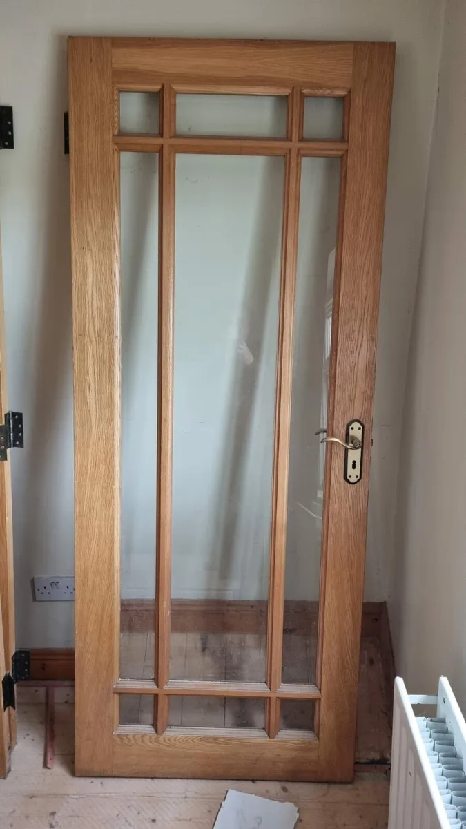 Pre finished engineered raised panel white oak doo - Image 3