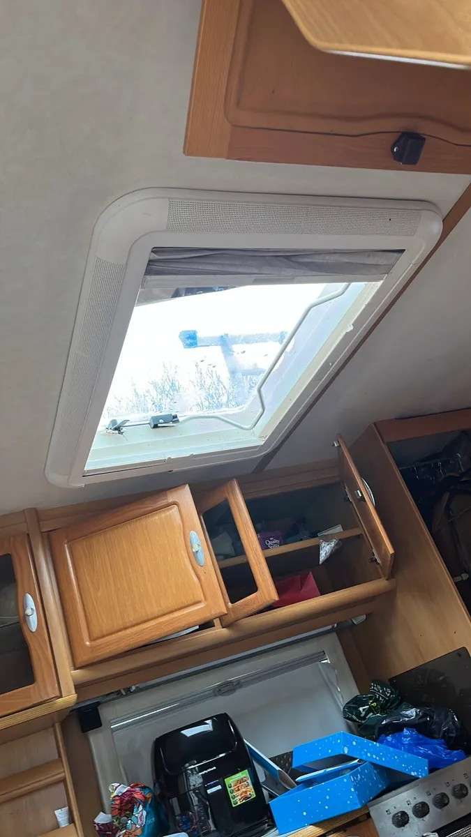 caravan parts and windows - Image 2