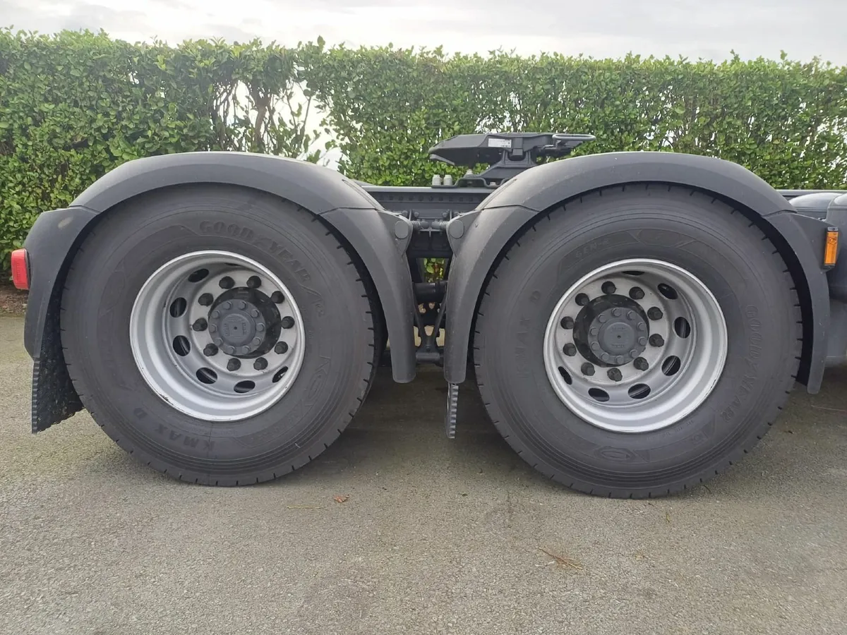 DAF XF 480 6x4 New & Unused - Image 3