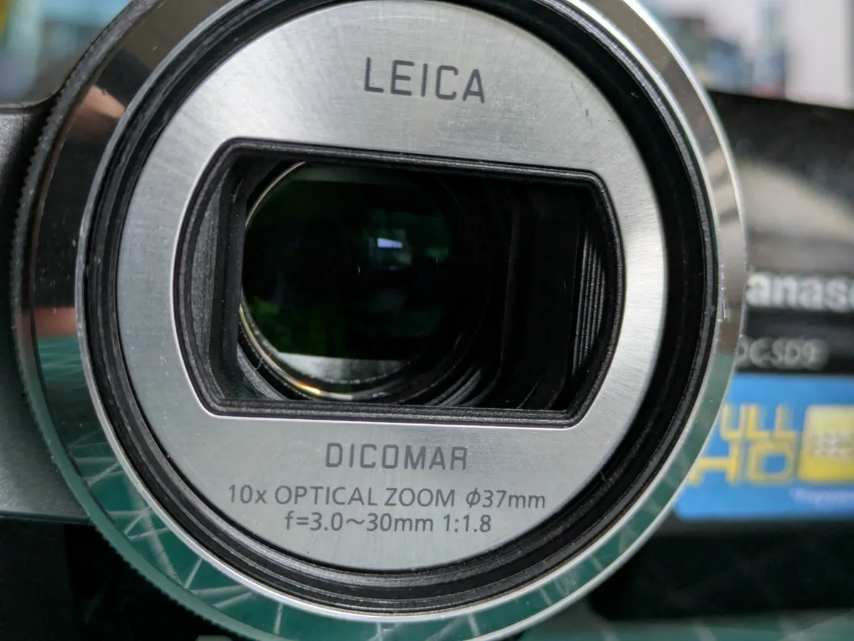 Panasonic 3 CCD🌈 Camcorder🎦Leica Dicomar lens - Image 3