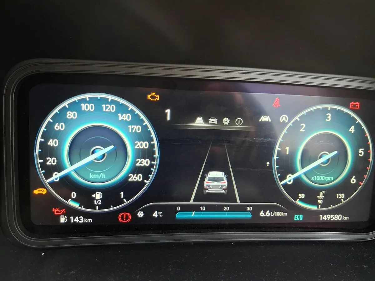 Hyundai KONA 2021 2 Seater Commercial Van - Image 3