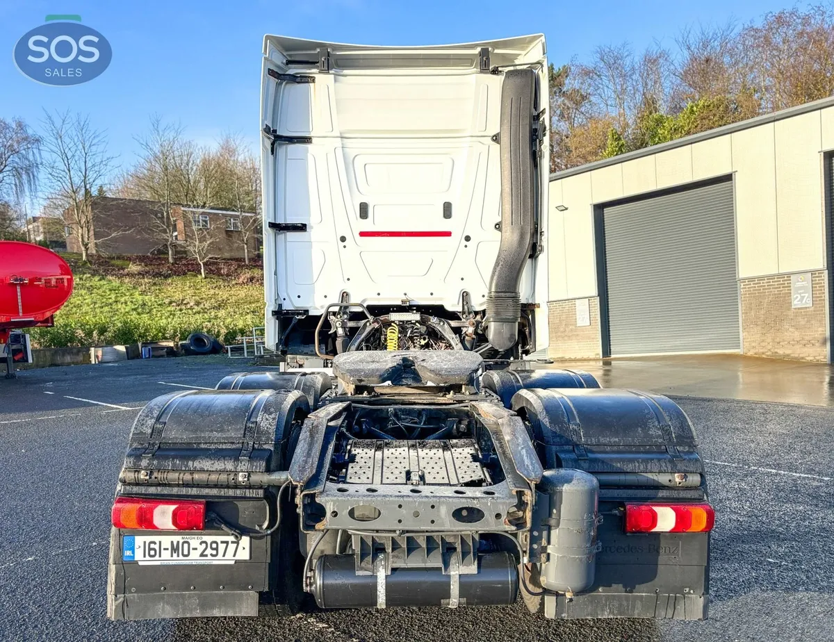 2016 Mercedes Benz Actros 2545 Tractor Unit - Image 3