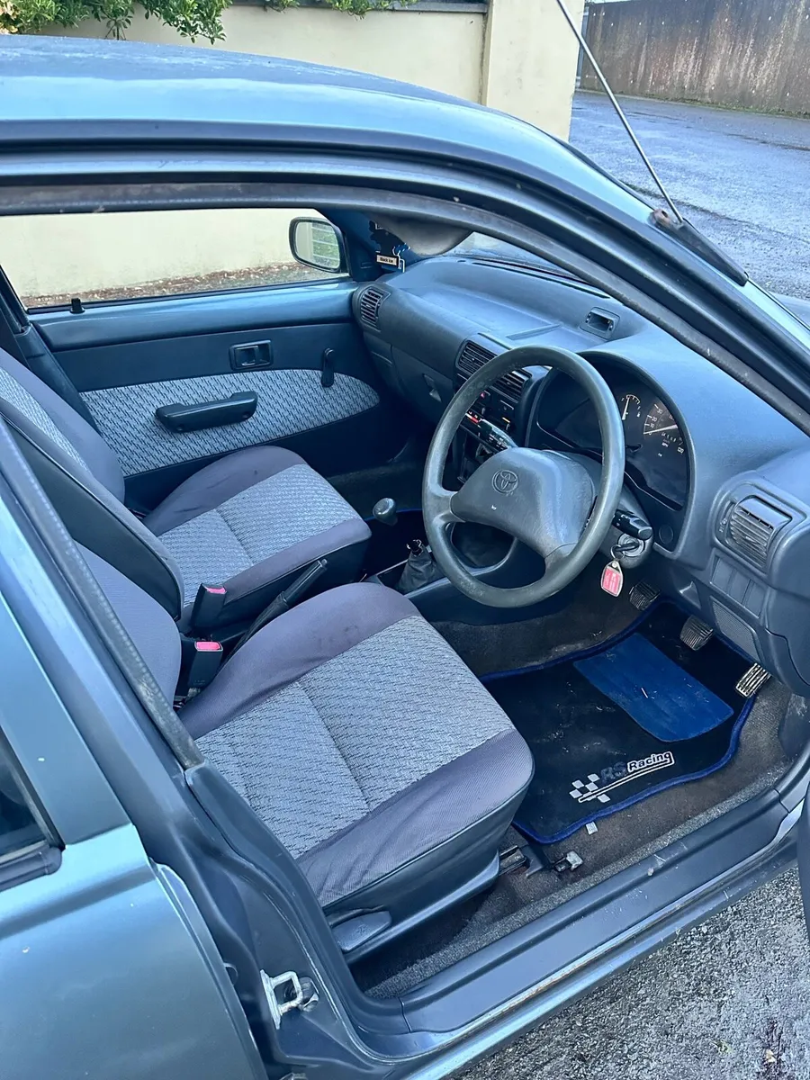 Toyota Starlet 1.3 xli - Image 3