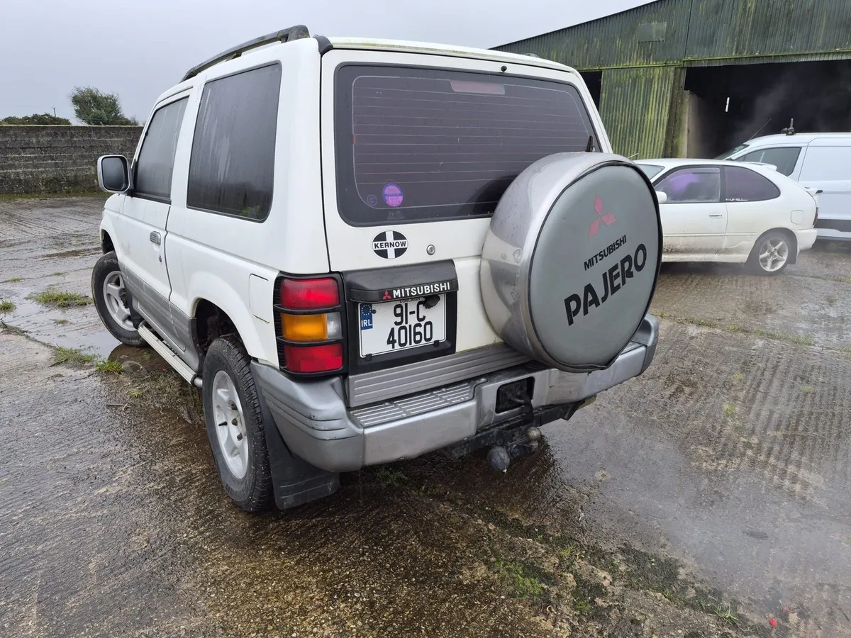 Mitsubishi Pajero - Image 4