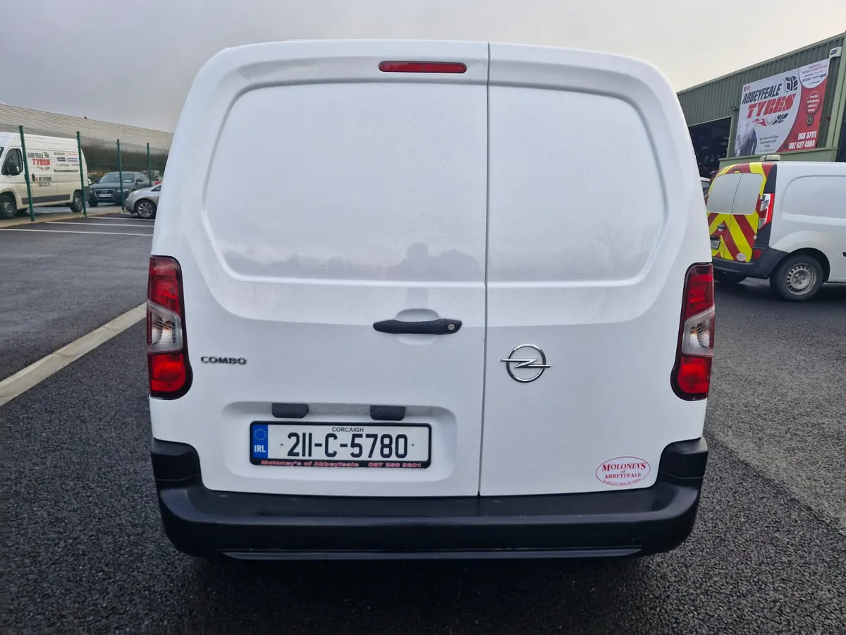Opel Combo 2021 - Image 4