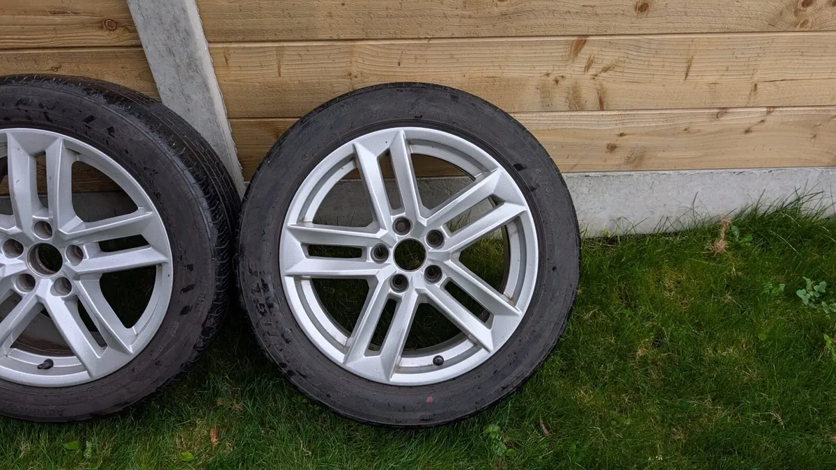 Genuine Audi A4 17” alloys & tires - Image 3