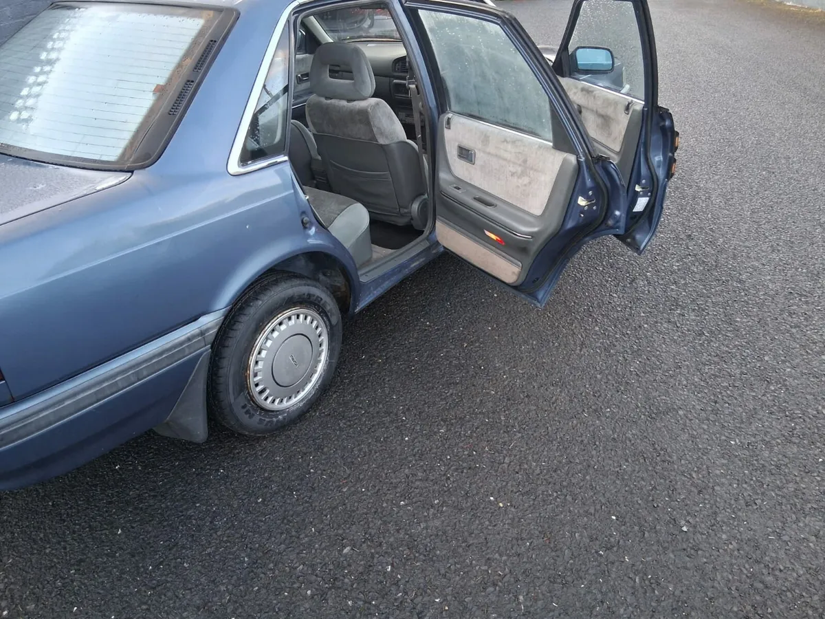 Mazda 626 GLX 1989 1.8L Petrol - Image 1