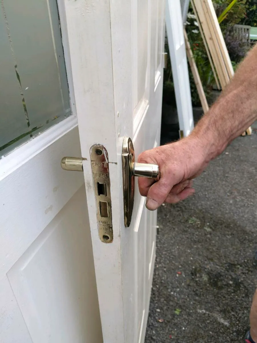 2 cream flush Doors.
72.5 " high. 32" wide.
Comes - Image 2