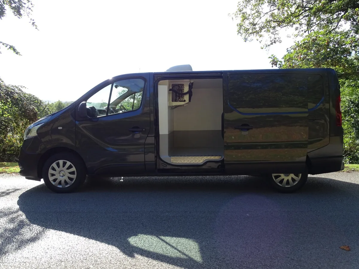 2021 Renault Trafic Refrigerated Van - Image 1