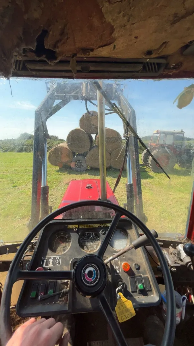 International 585xl - Image 4