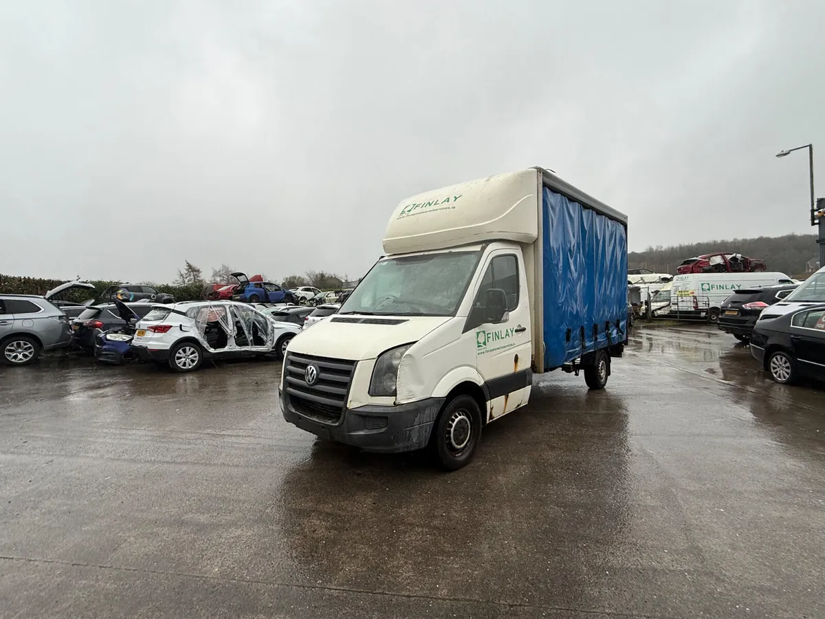 2011 VW Crafter 2.5 TDI 35 109L curtain sider - Image 1