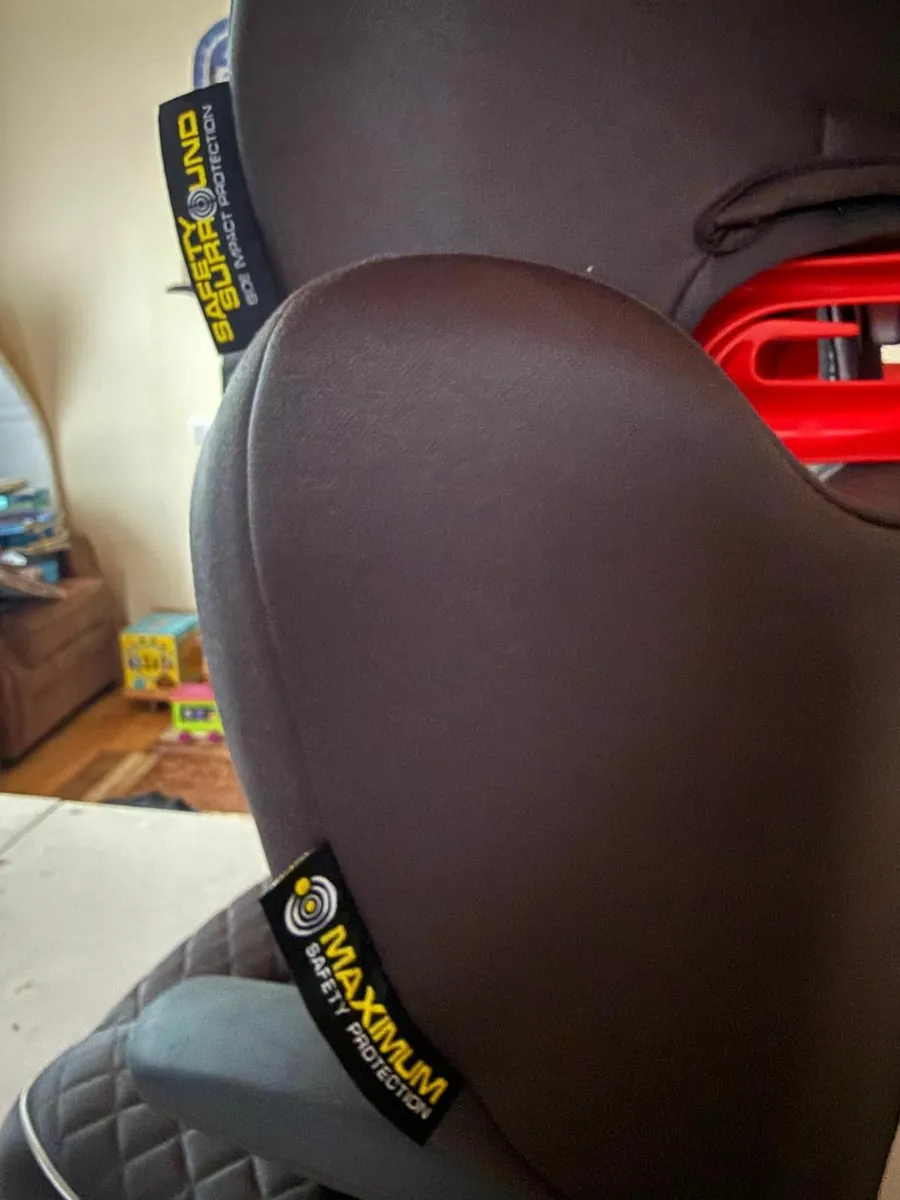 Children's car seats - Image 4
