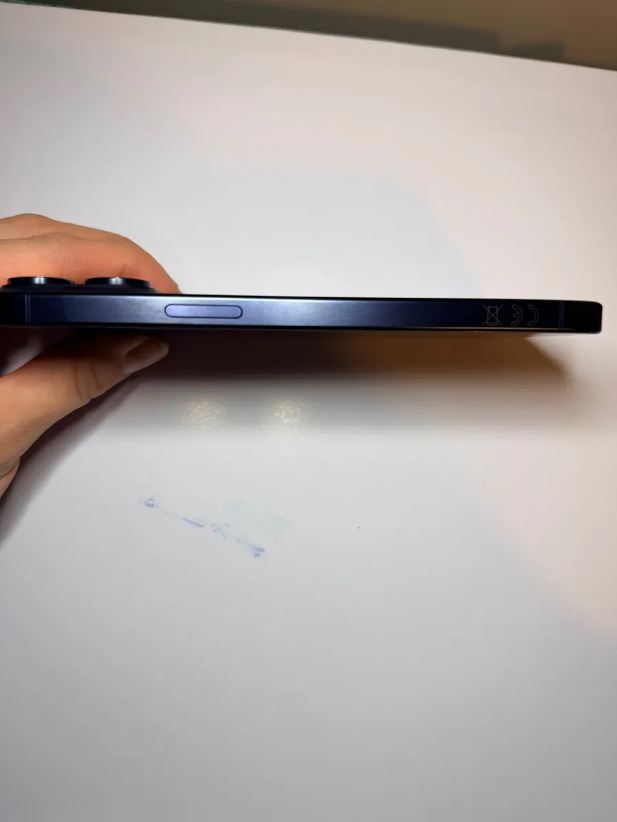 iPhone 15 pro max. Perfect condition - Image 2