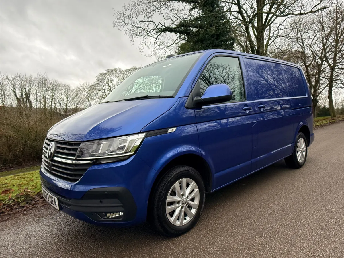 2024 Volkswagen Transporter Panel Van - Image 3