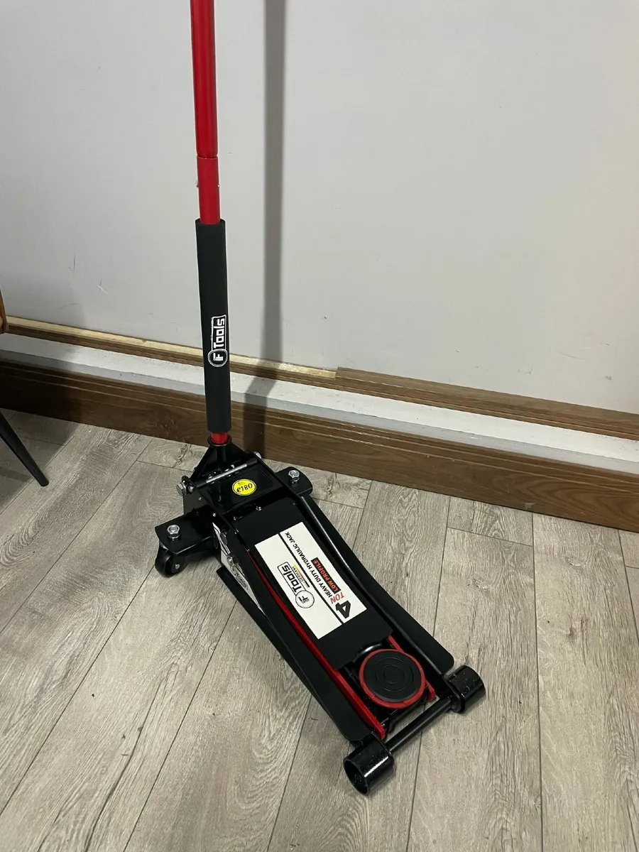 4-Ton Heavy Duty Trolley jack - Image 1