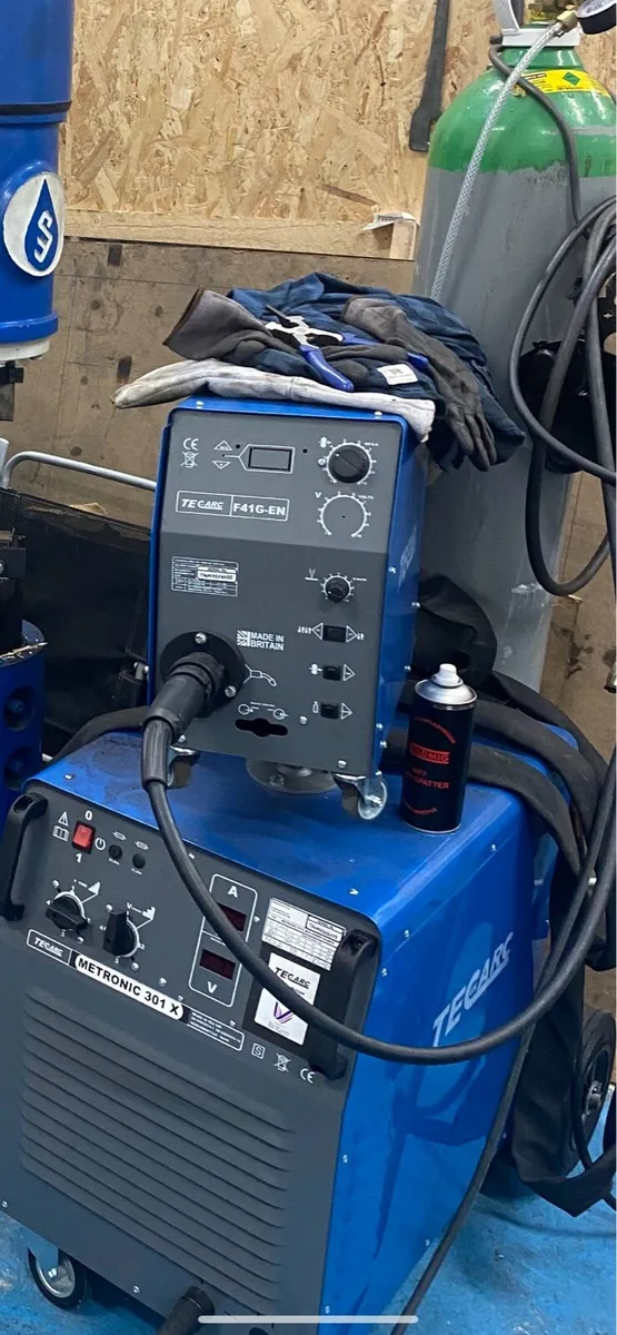 Mig welder - Image 1