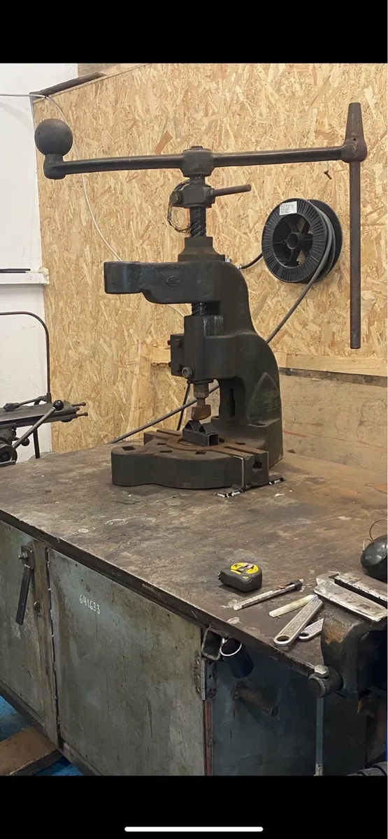 Mig welder - Image 2