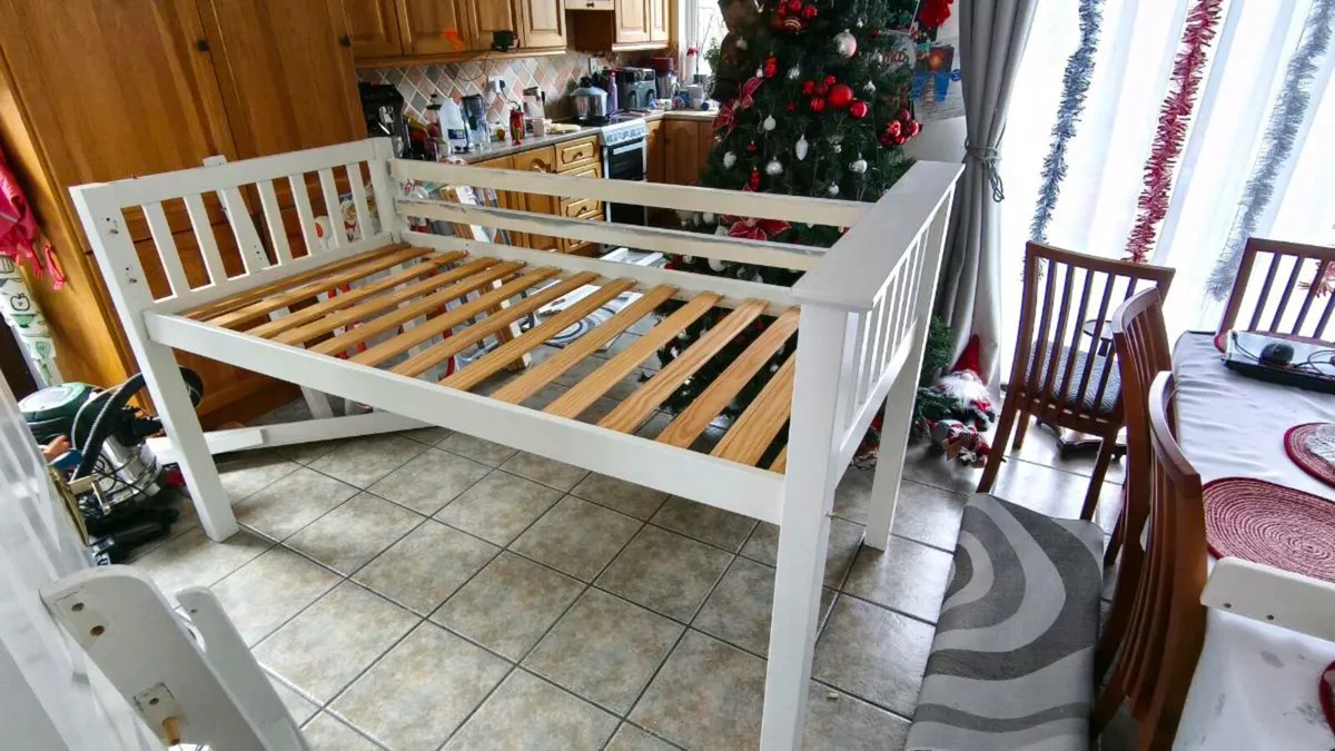 Mid sleeper bed - Image 3