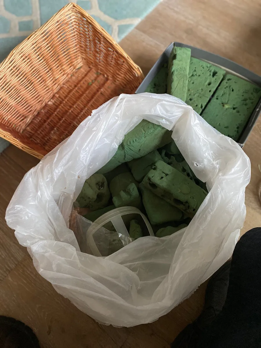 Basket/ oasis - Image 1