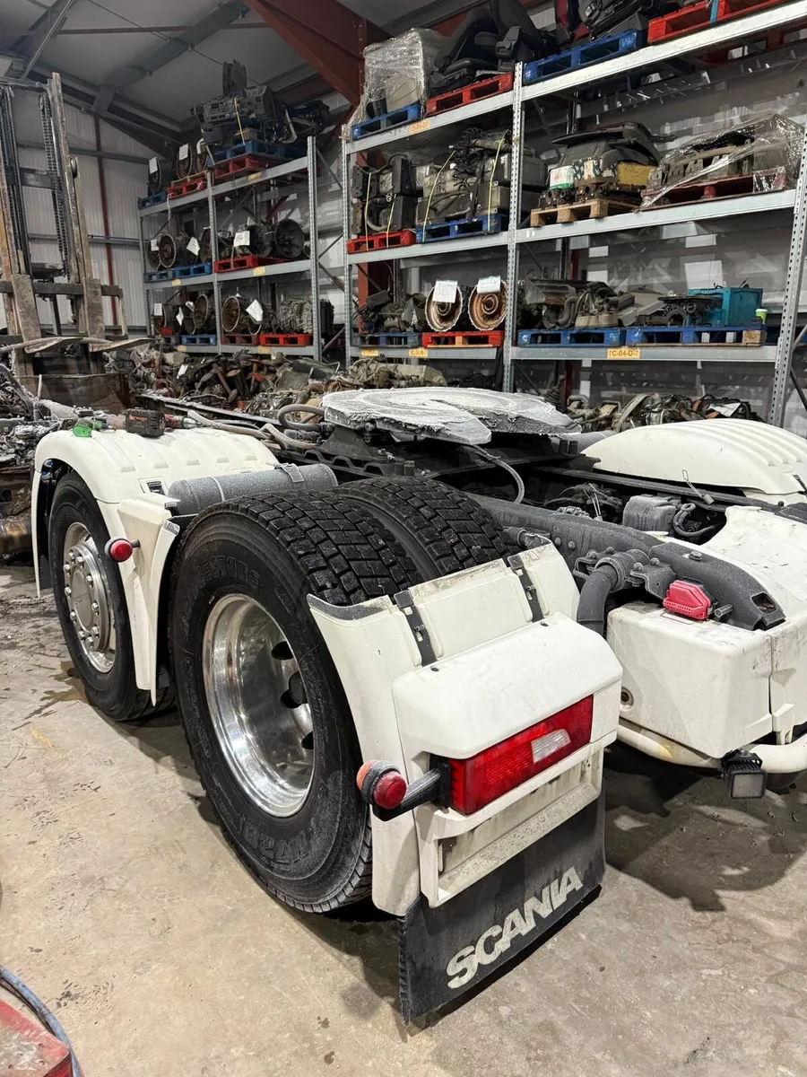 222 SCANIA BACK END CUT FOR BREAKING - Image 3