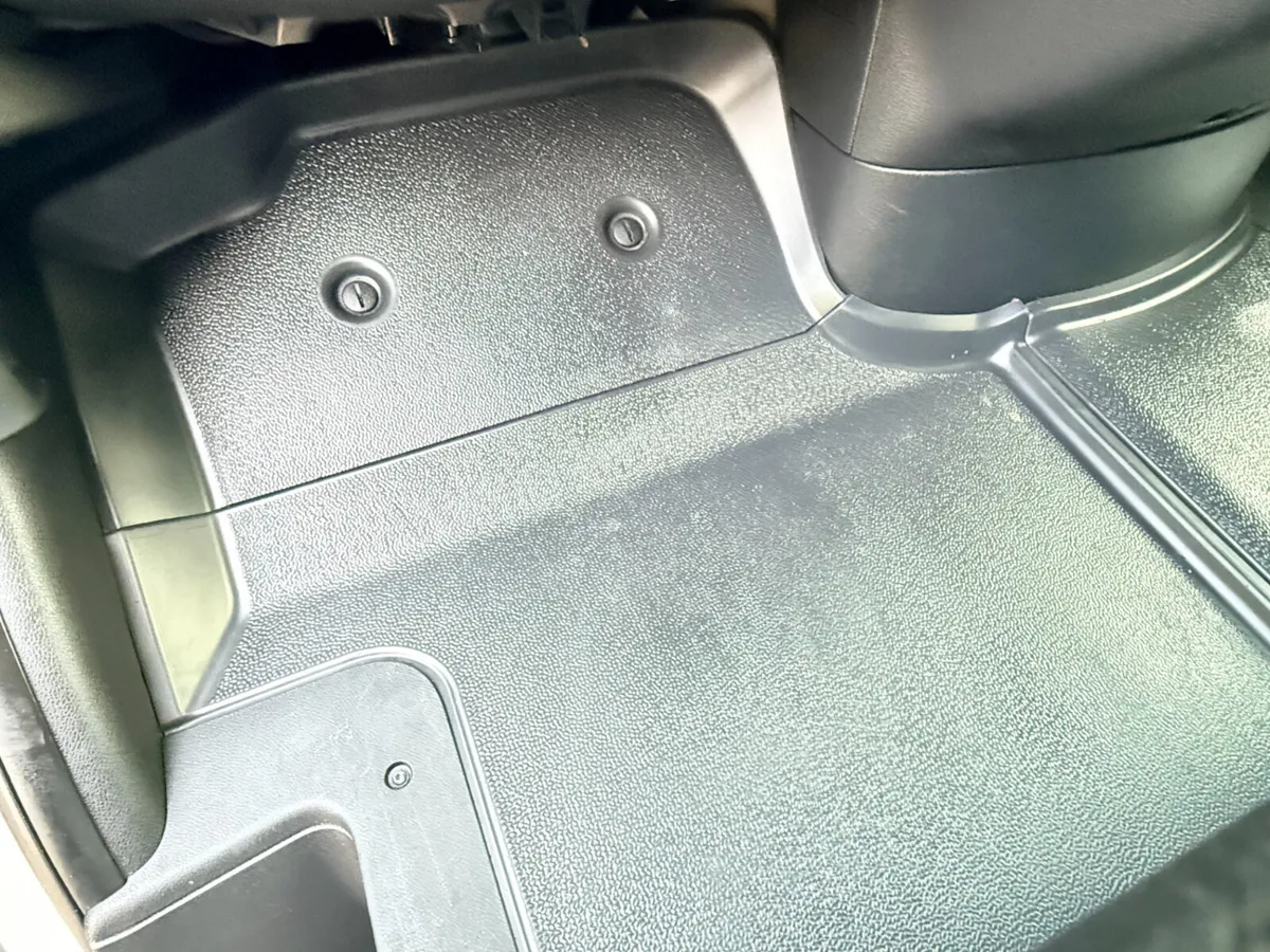 2021 Mercedes-Benz Sprinter Panel Van - Image 3