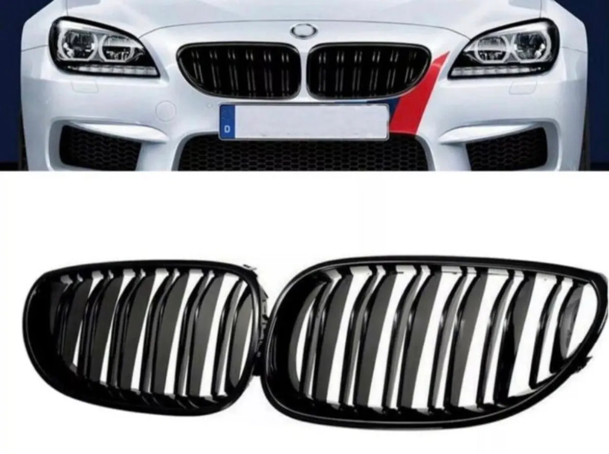 2 x Gloss Black Kidney Grills BMW 5 Series e60 e61 - Image 2
