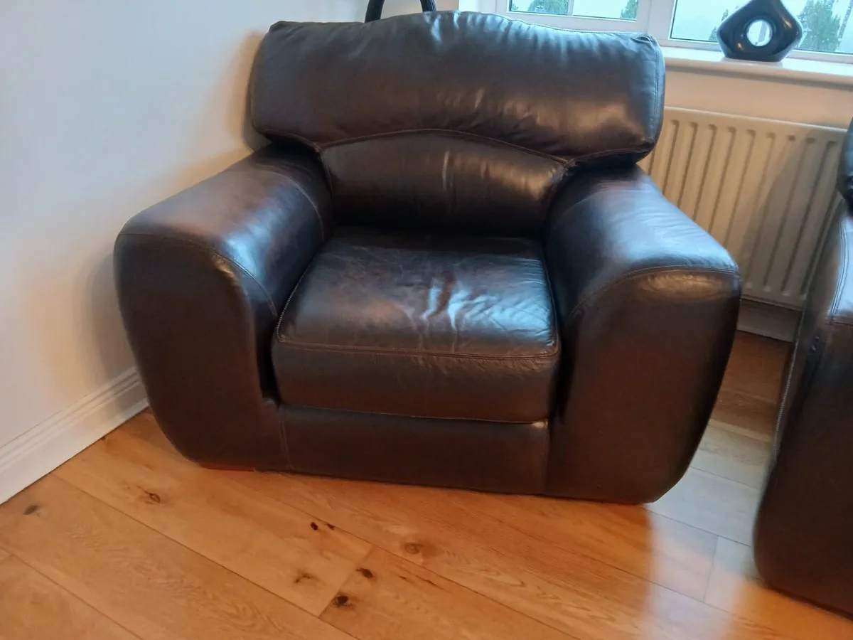 Sofa 3 piece - Image 3