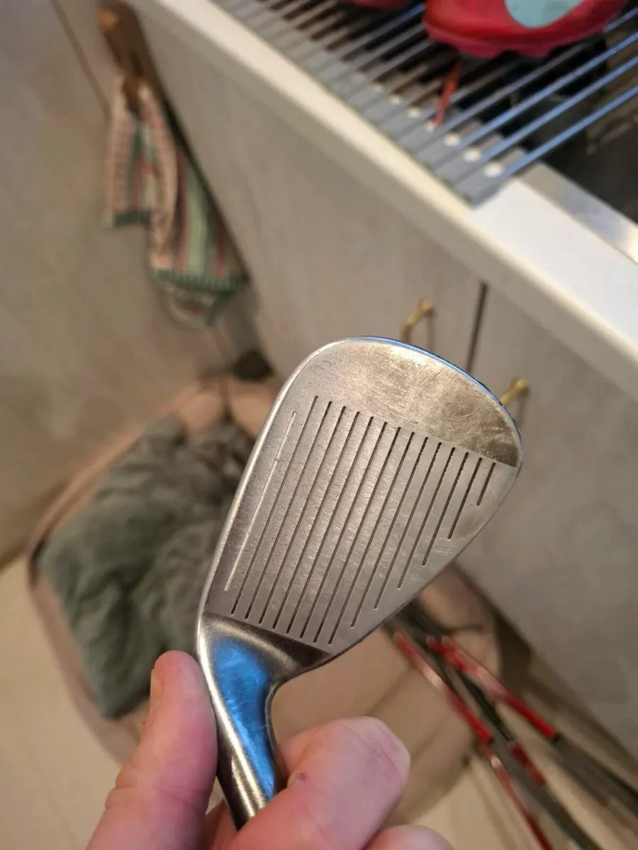 Taylormade burner 2.0 irons - Image 4