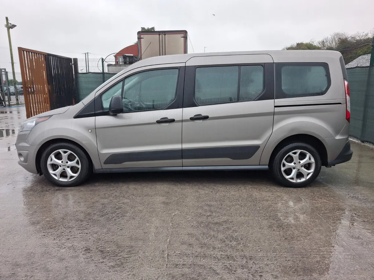 2018 Ford Tourneo 7 seater Automatic - Image 2