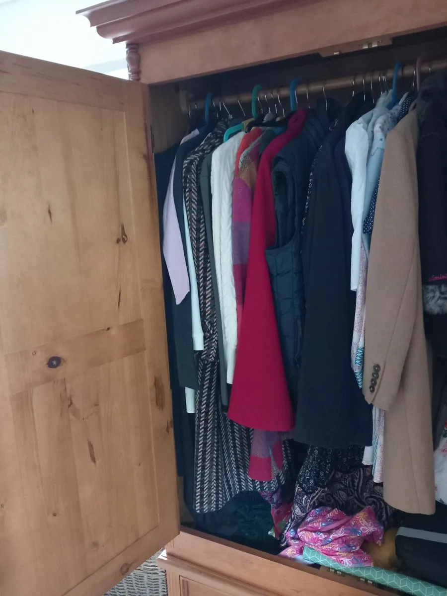 Solid wardrobe - Image 3