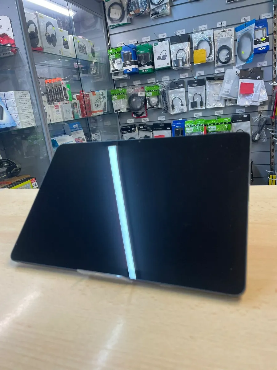 Samsung Tab S8 128GB - Image 1